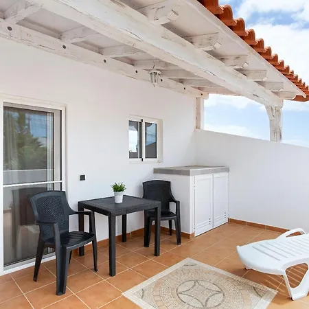 7 Moons C Only Adults Apartamento San Bartolomé
